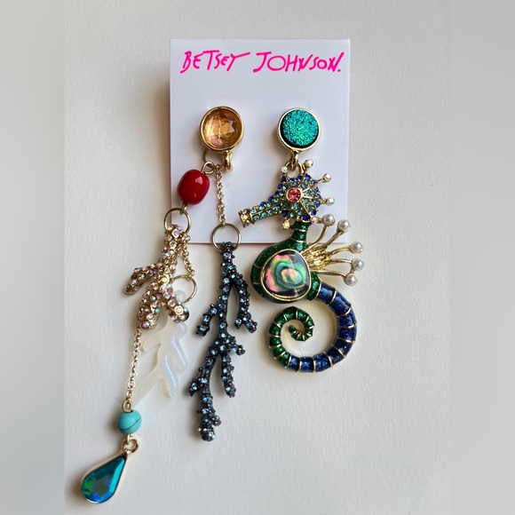 Betsey Johnson Accessories - Rare Betsey Johnson Multicolor Seahorse Earrings